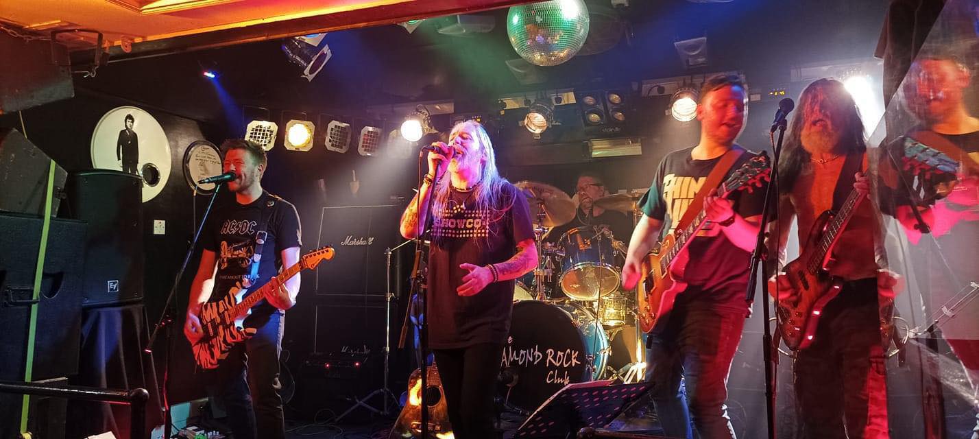 Black Dog Moon live